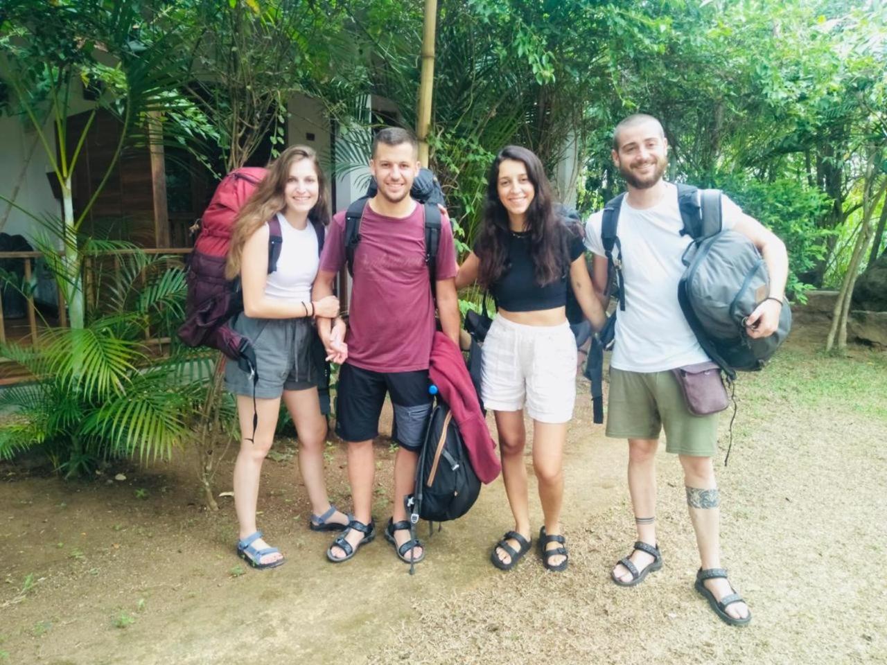 Woodholic Homestay Sigiriya Exterior photo